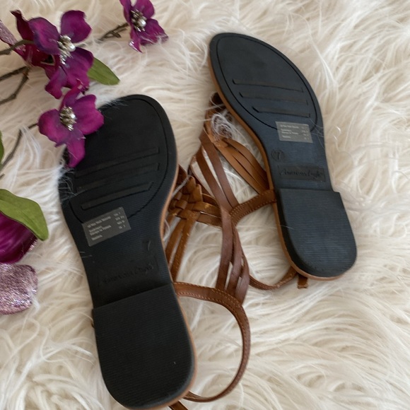 American Eagle sandals - Picture 6 of 13